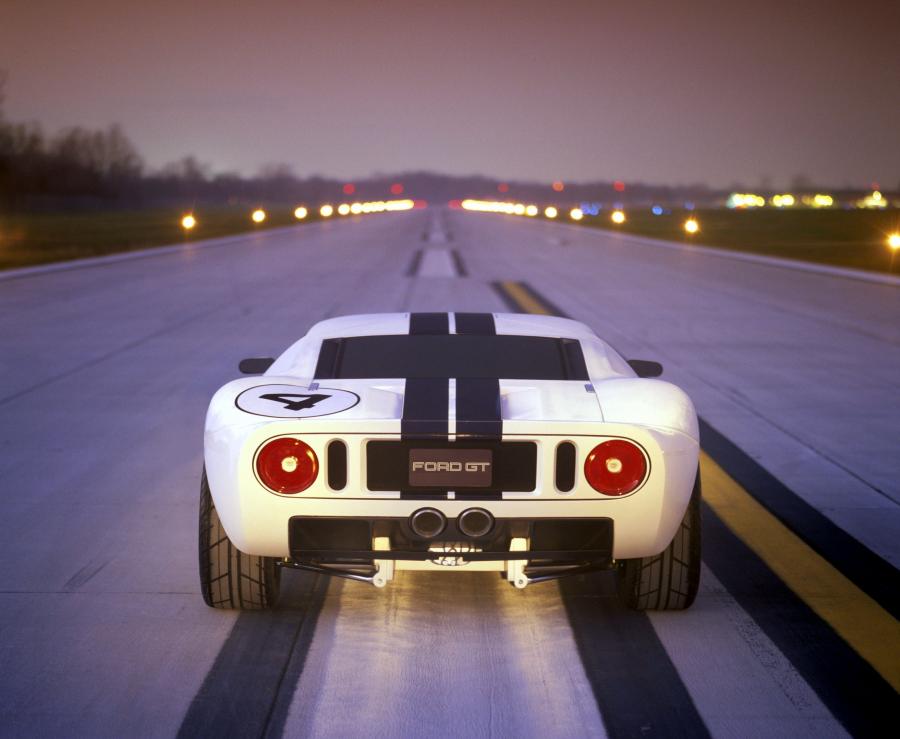  Ford GT40 Concept 2002 года  (фото 69 из 102)